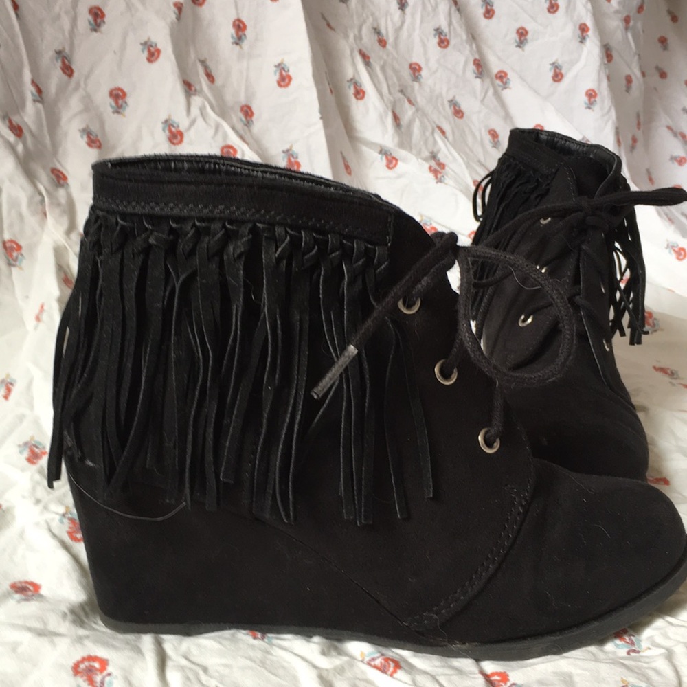 Black Bootie with fringes size 6 1/2